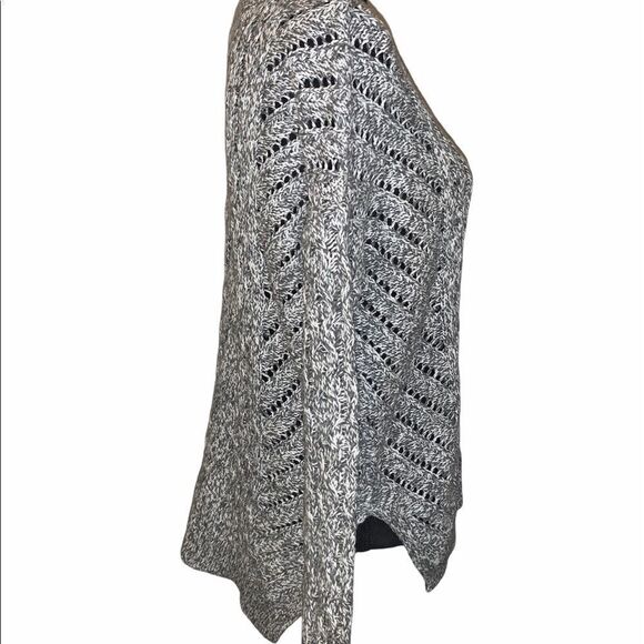 Express Marled Crewneck Open Cable Knit Sweater - Picture 3 of 6